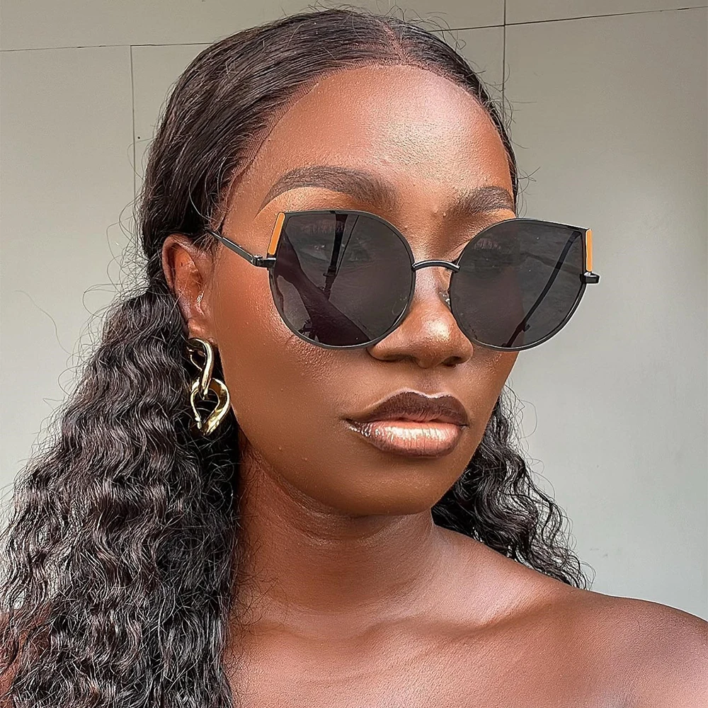 Retro Cat Eye Sunglasses - Trendy & Functional Fashion display picture 1