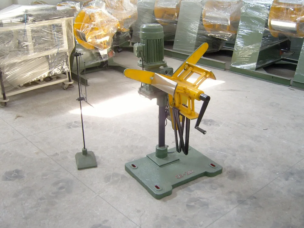 Cheap Price Manual Sheet Metal Decoiler Machine CR-100 Steel Coil Uncoiler for Sale