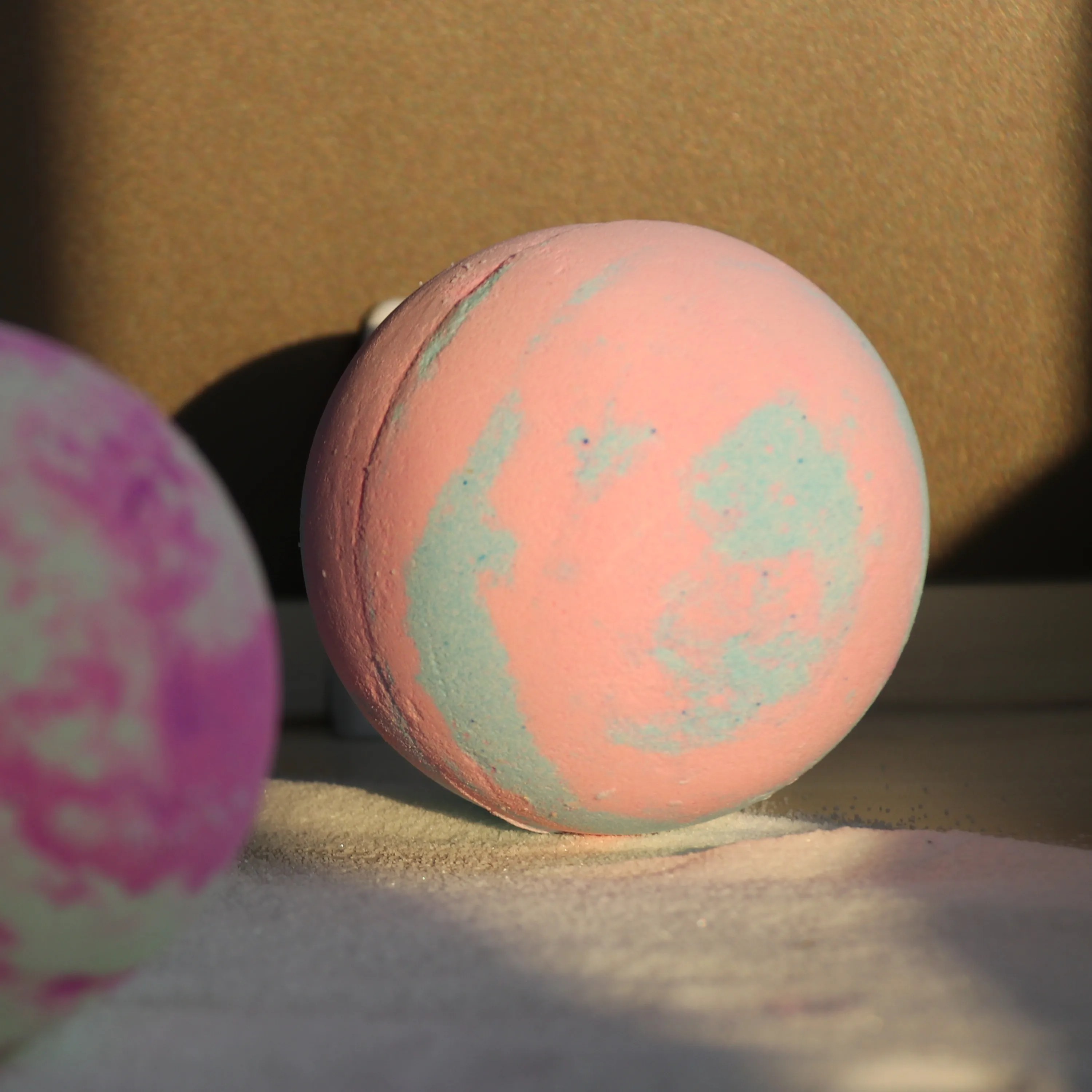 
Оптовая продажа, эфирные масла, шарики, красочные ароматизированные круглые бомбочки, соляные шарики для ванны 