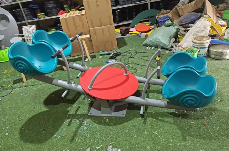 Factory Hot Sale Kid Seesaw High Quality Preschool Plastic Seesaw Equipment Kindergarten Outdoor Play Equipment Seesaw 4 Seater