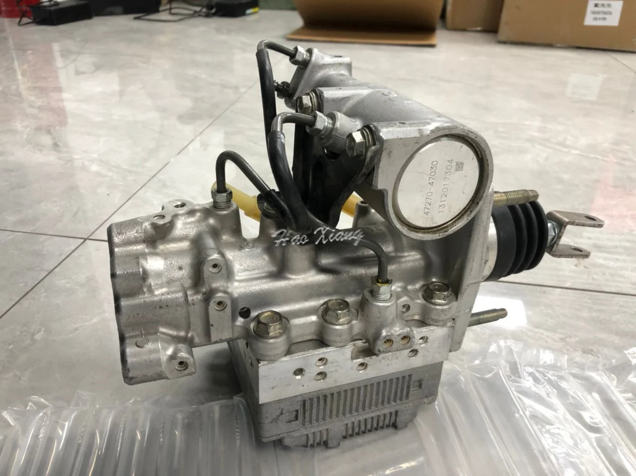 トヨタ プリウス用 ABSブレーキアクチュエーターポンプ Assy 47210-47200