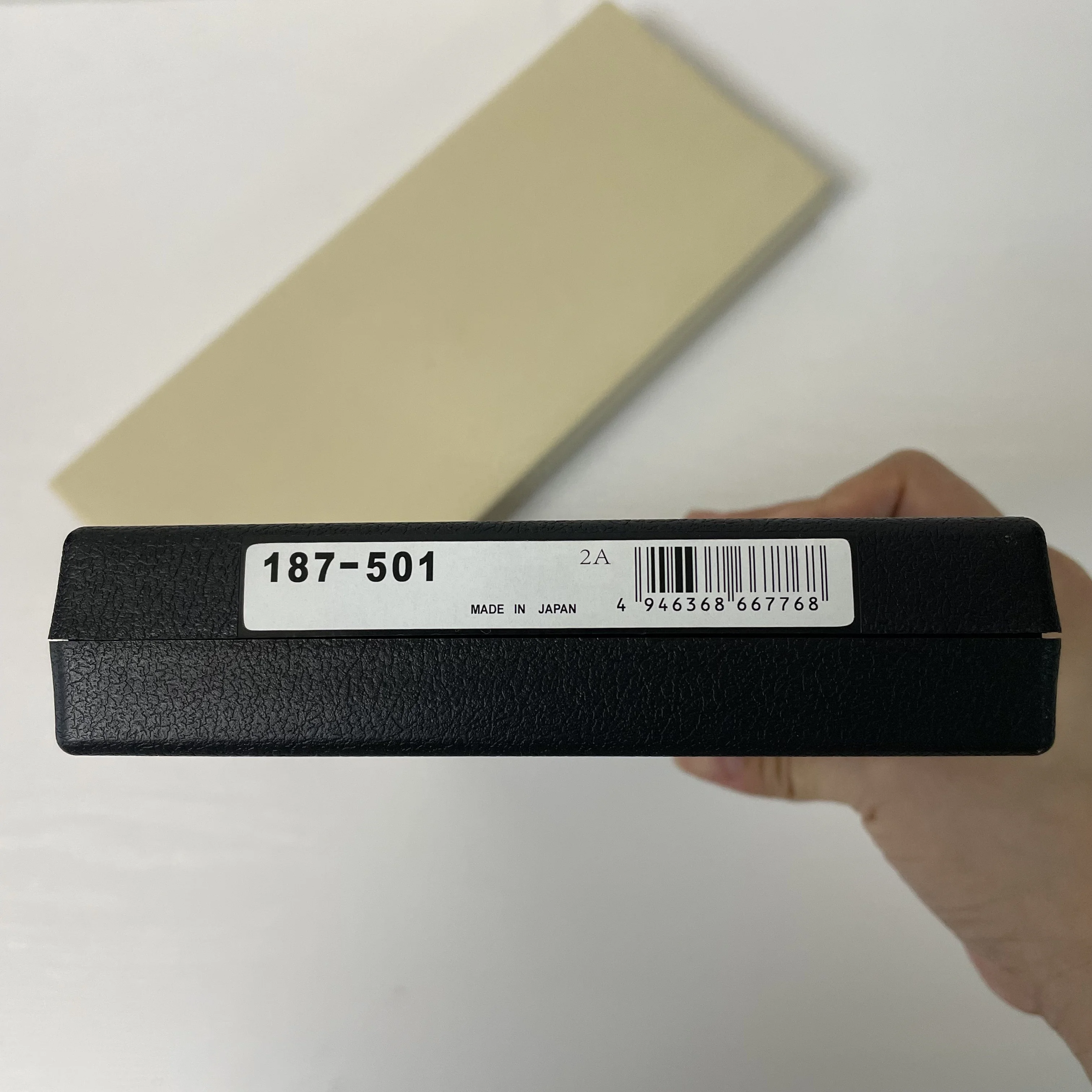 juul device serial number What's In Fake Juul Pods? 4 Signs Your Juul Pod Is Fake main image 1
