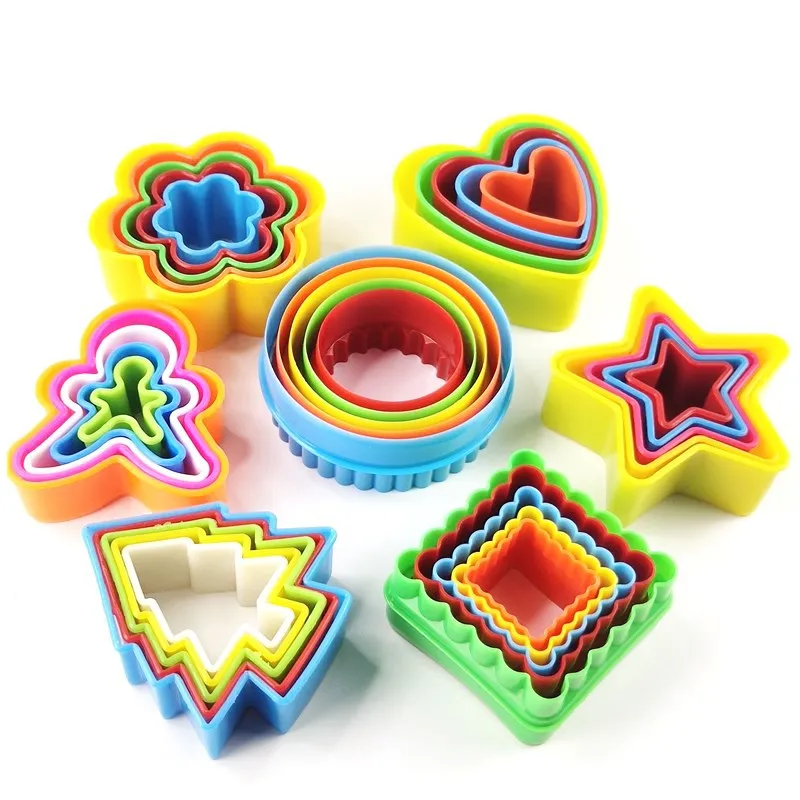 5pcs Assorted Colors Two Side Round Cookie Biscuit Cutters and Fondant Cake Cutters for Dessert Plastic Round Cookie Cutters