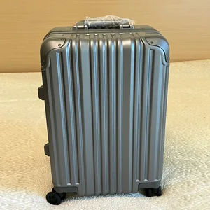 custom logo 20-inch Classic Cabin Case Pure PC TSA Lock Breathable Waterproof Expandable Lightweight Business Travel Trolley Case