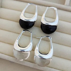 Wholesale High-Grade Fine Hoop Earrings Retro U-Shaped Resin Ear Clip Hong Style Elegant Minority Design Crystal Earrings