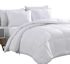 Luxury All-Season Queen Size Warm Comforter with Hypoallergenic Soft Polyester/Cotton Filling for Home or Hotel