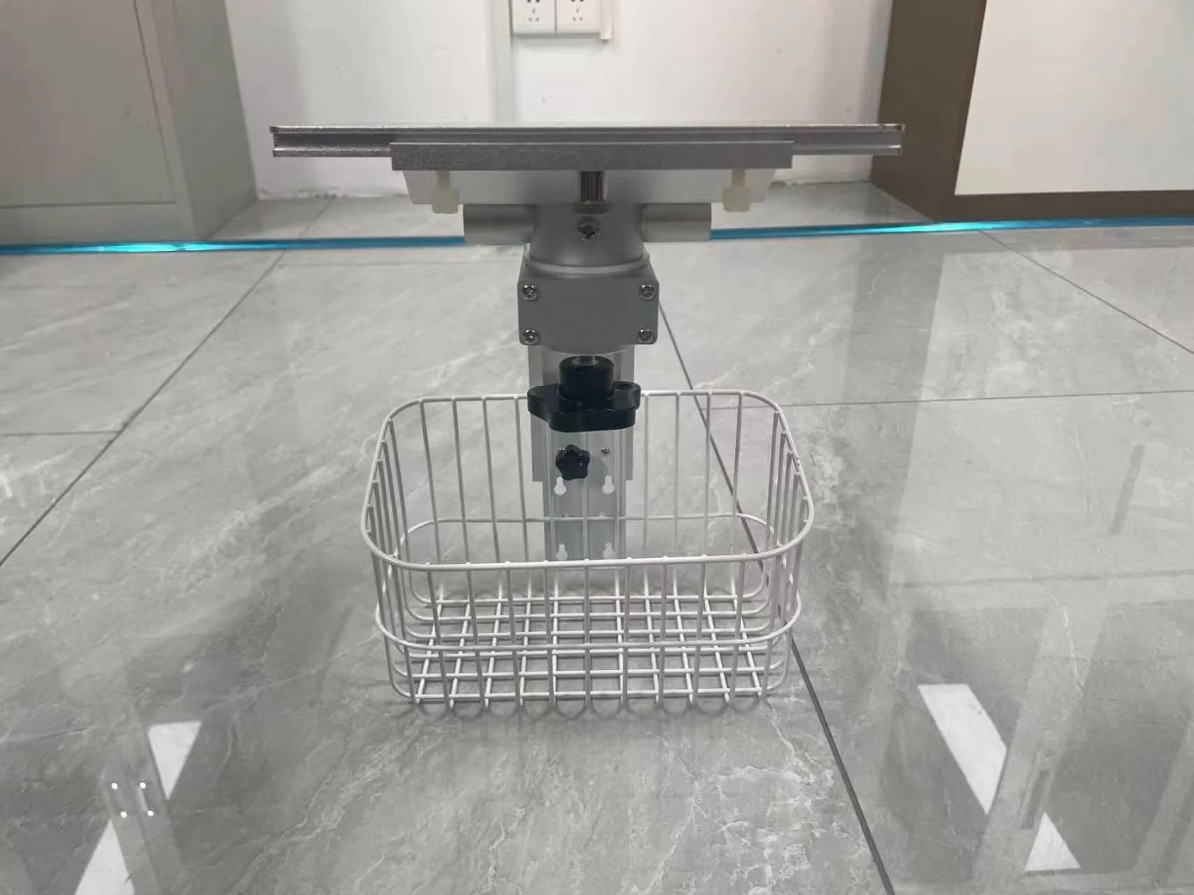 Hospital Furniture Portable Adjustable Modern Wall Mount Bracket with Basket for ICU Hotel & Hospital Use 4