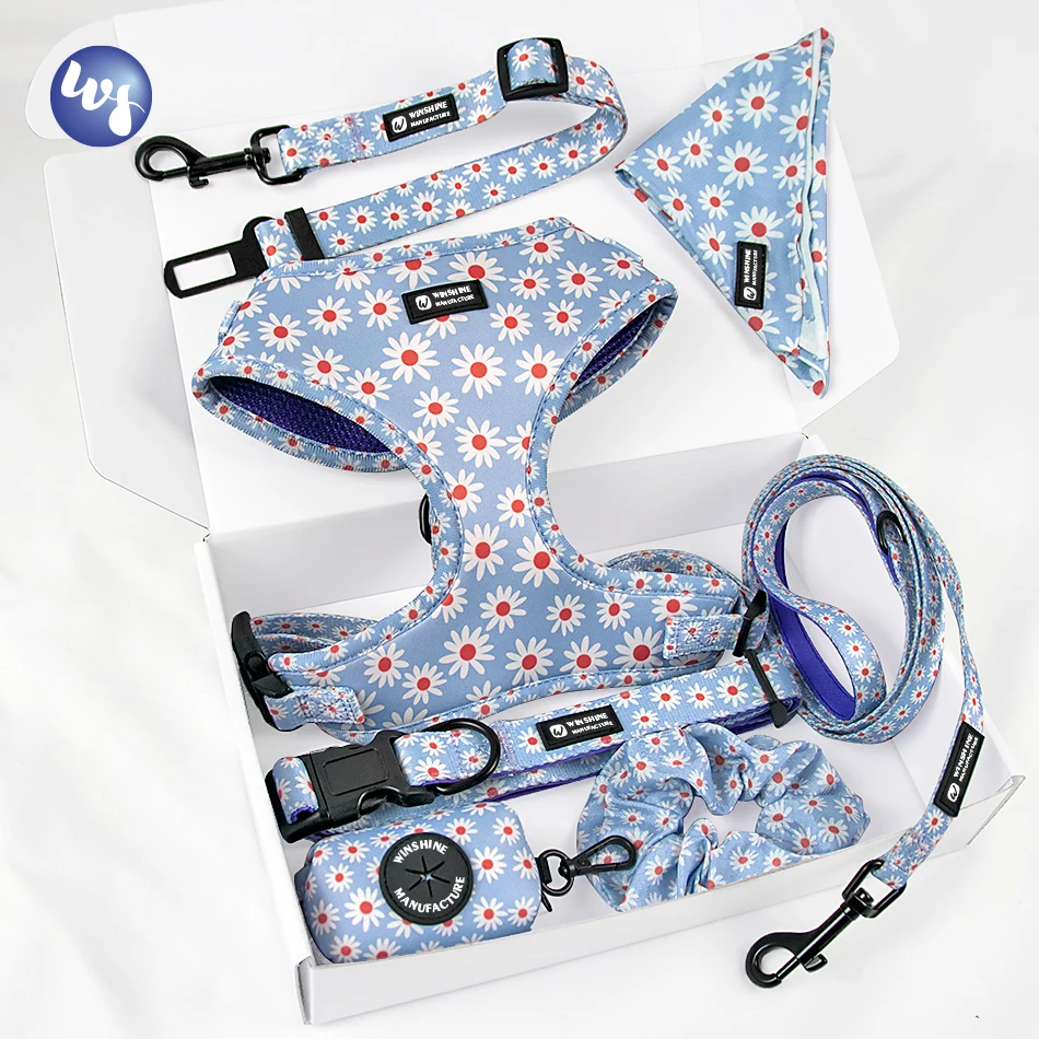 Customization Personalized Low Price Fashion Pattern Dog Bandana OEM Brand logo Wholesale Sublimation Printed Pet Bandana