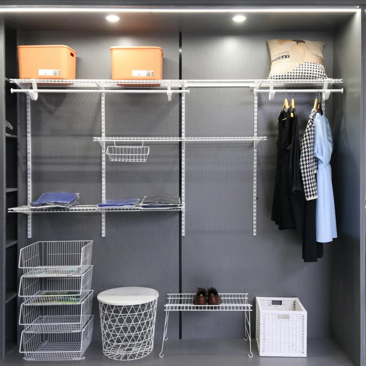 Metal Walking Closet Armable Rail Room Clothes Organizer Storage Wardrobe  Wire Shelving Shelf Closet System for Bedroom