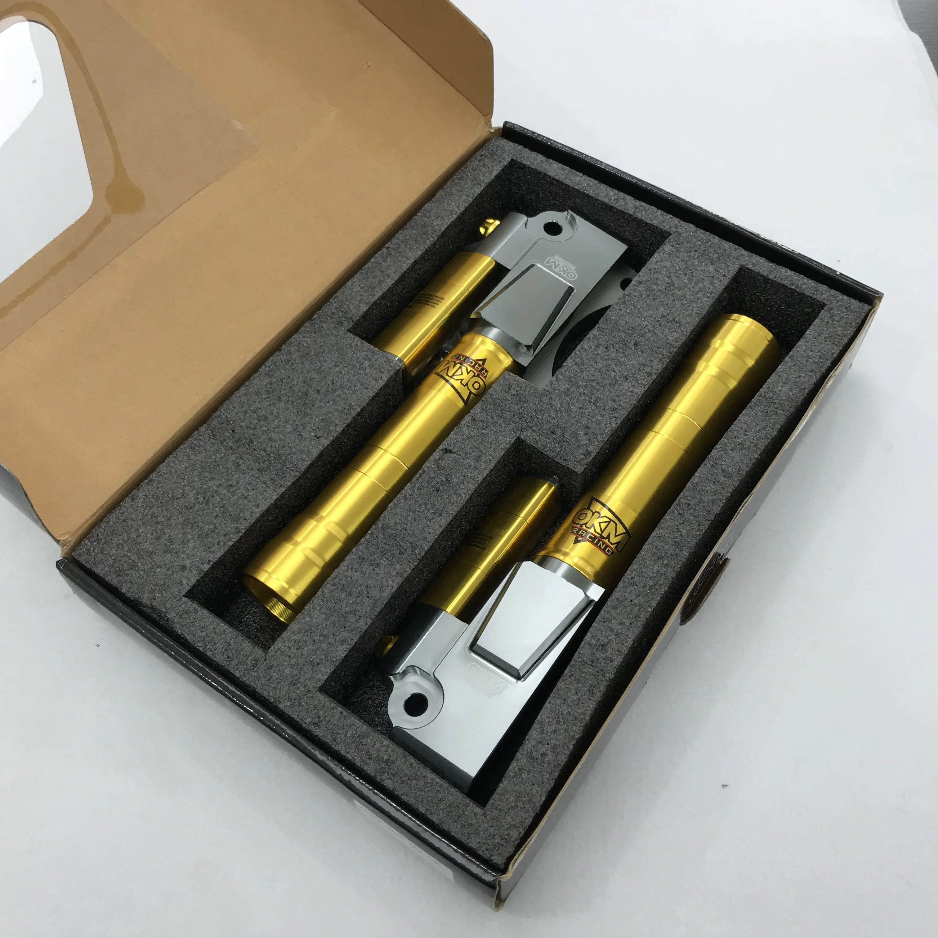 
 Хорошие характеристики CNC Запчасти для мотоциклов MIO амортизатор золотой цвет  