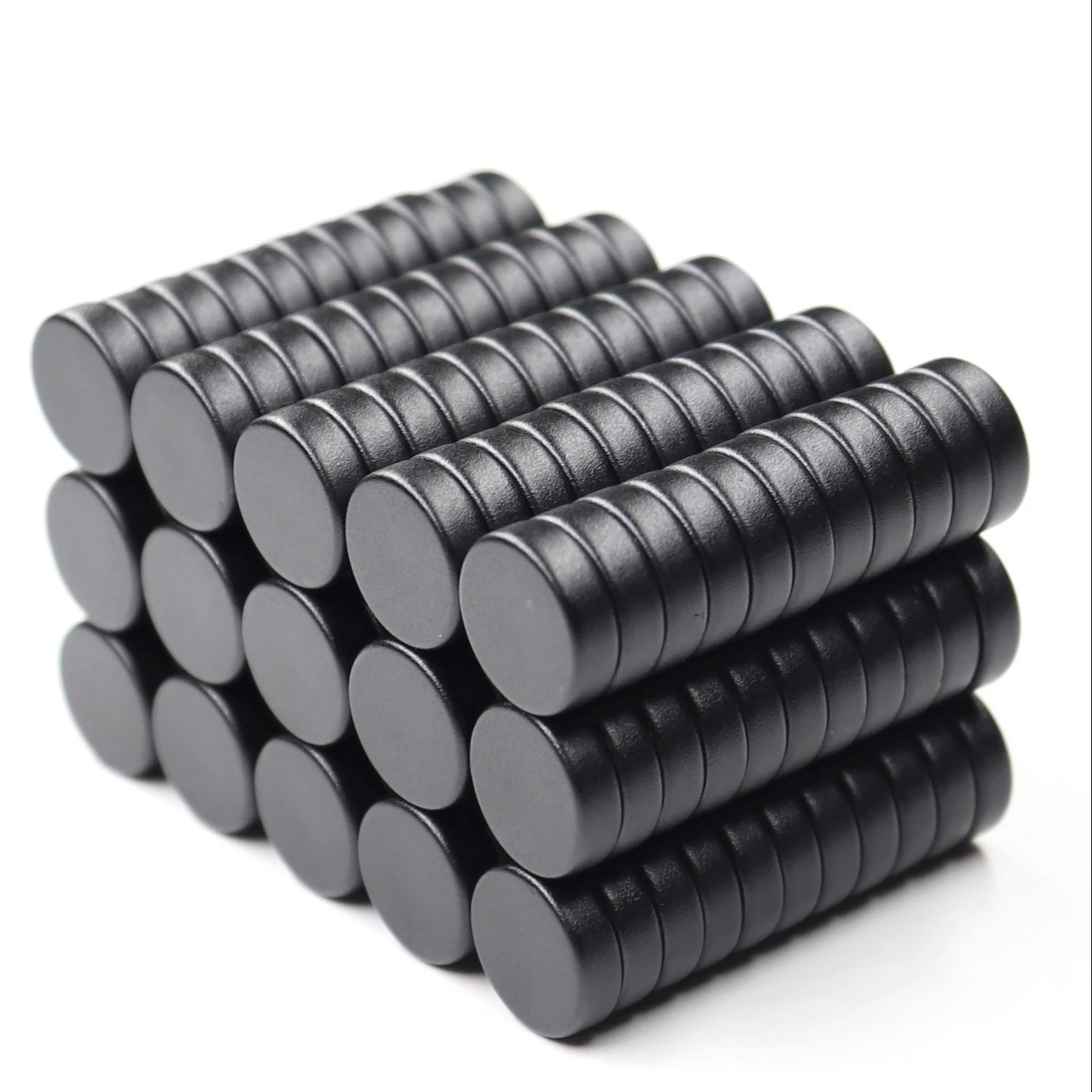 Waterproof Black Rubber Coated N52 Neodymium Magnets