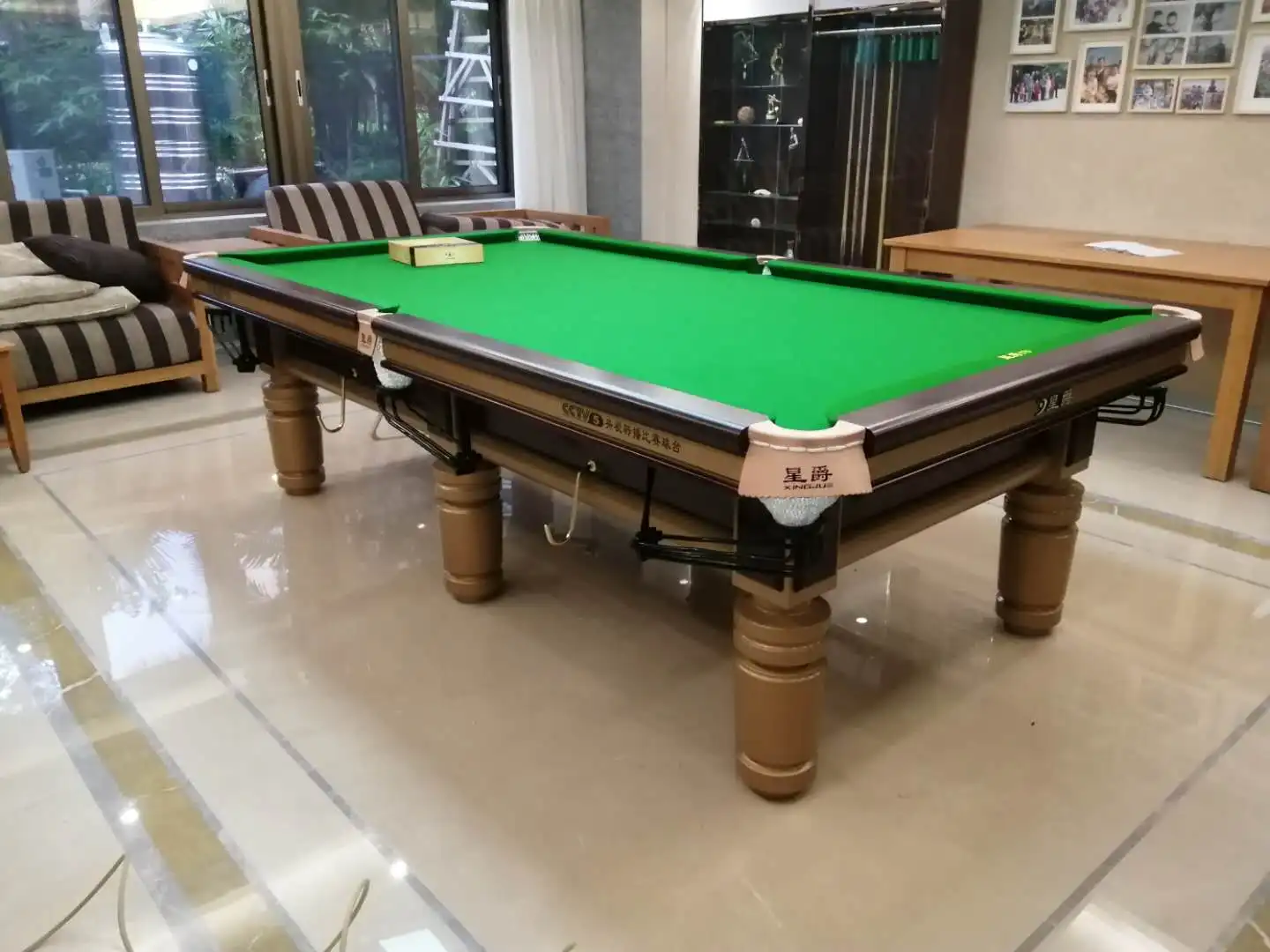 Wholesale 9FT Modern Cheap 8 Ball Pool Tables for Brand Factory From m.alibaba