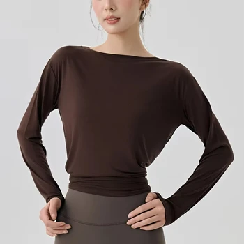 Long Sleeved Yoga Suit Top Tight Fitting and Slimming for Running and Fitness Fashionable Round Neck Outerwear