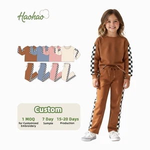 Professional Supplier Custom Logo Kids Clothing Crew Neck Long Sleeved Children Girls Clothing Sets