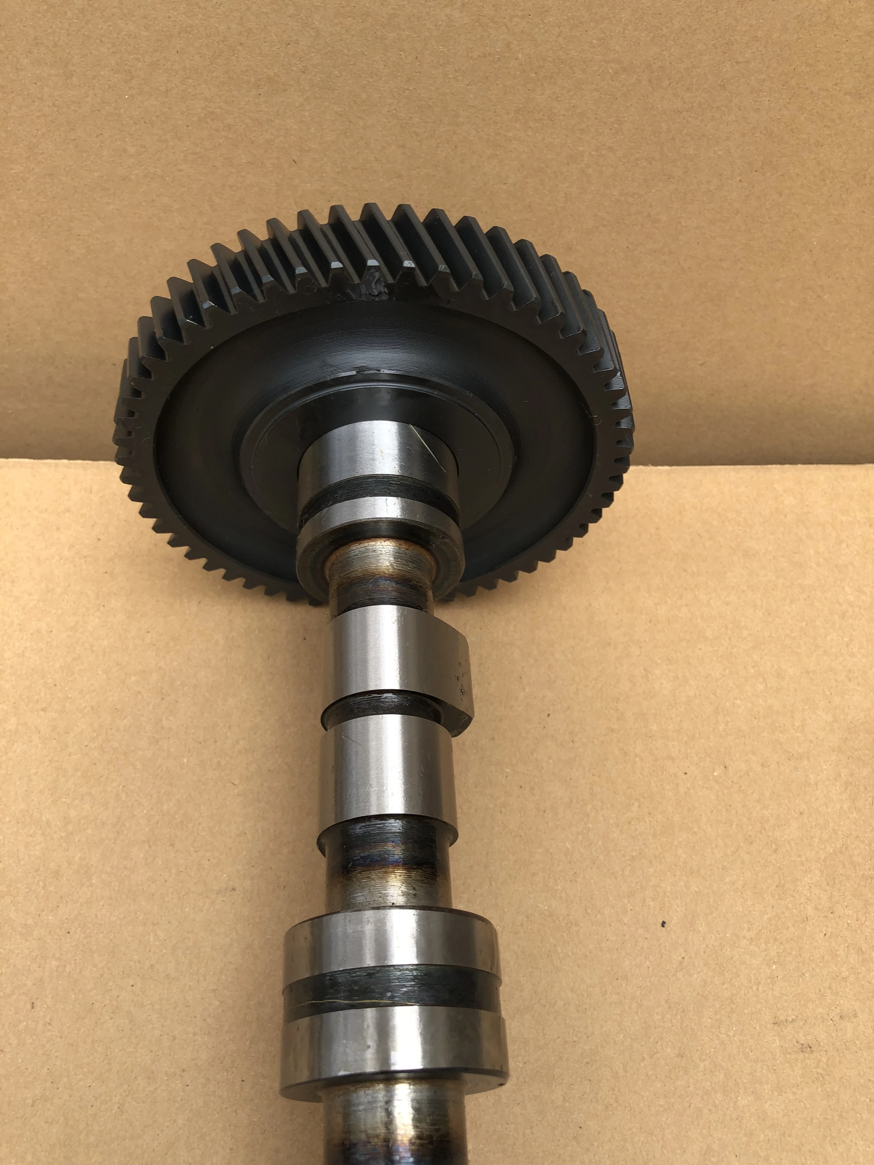 In Stock diesel Engine BF6L913 Part Camshaft 02234880 02237681 04231449 04231452 04237196 for deutz