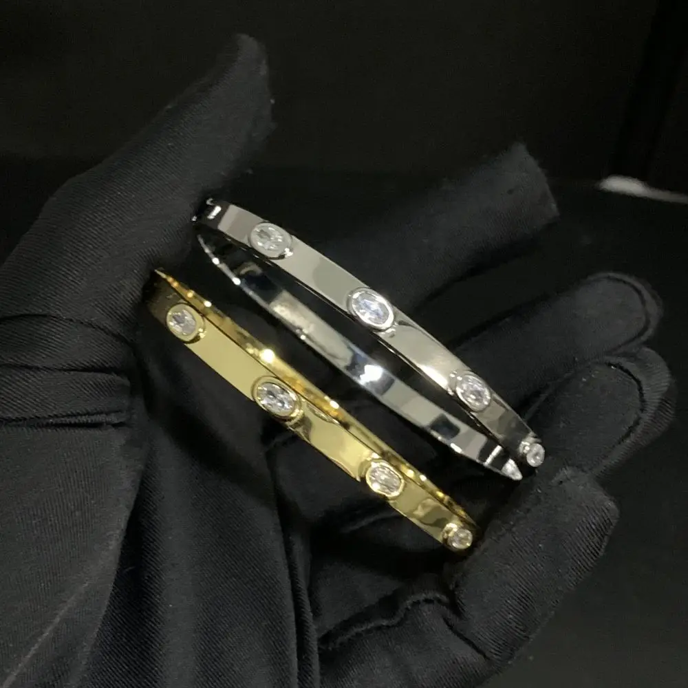 Alibaba.com: SJ YB37 High Polish Oval CZ Bangle Bracelet