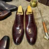 wine red