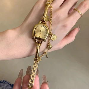 2026 New Design Gold Wristwatch Medieval Style Women's Quartz Watch Personality Luxury Art Classic Quartz Ladies Watch