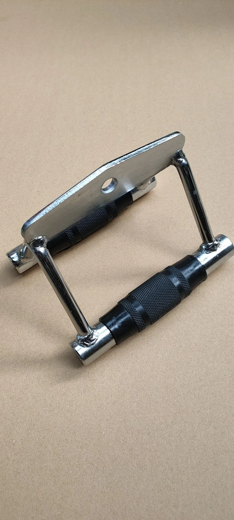 V handle (1).jpg