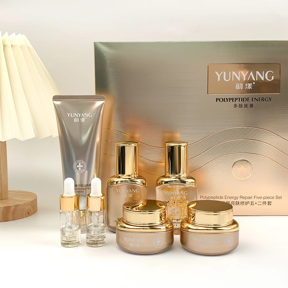 Buy 7 Days Skin Whitening Face Care Cream Set Anti Wrinkle Face Anti Aging Skin  Care Set, Natural Skin Care Organic from Guangzhou Xuefujiaolan Cosmetics  Co., Ltd., China