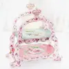 Alzata per torta rosa a due strati