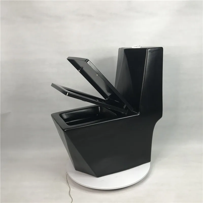 Color Diamond WC Bathroom Well Received Matte Black Toilet Sanitary Ware Ceramic One Piece Toilet Seat