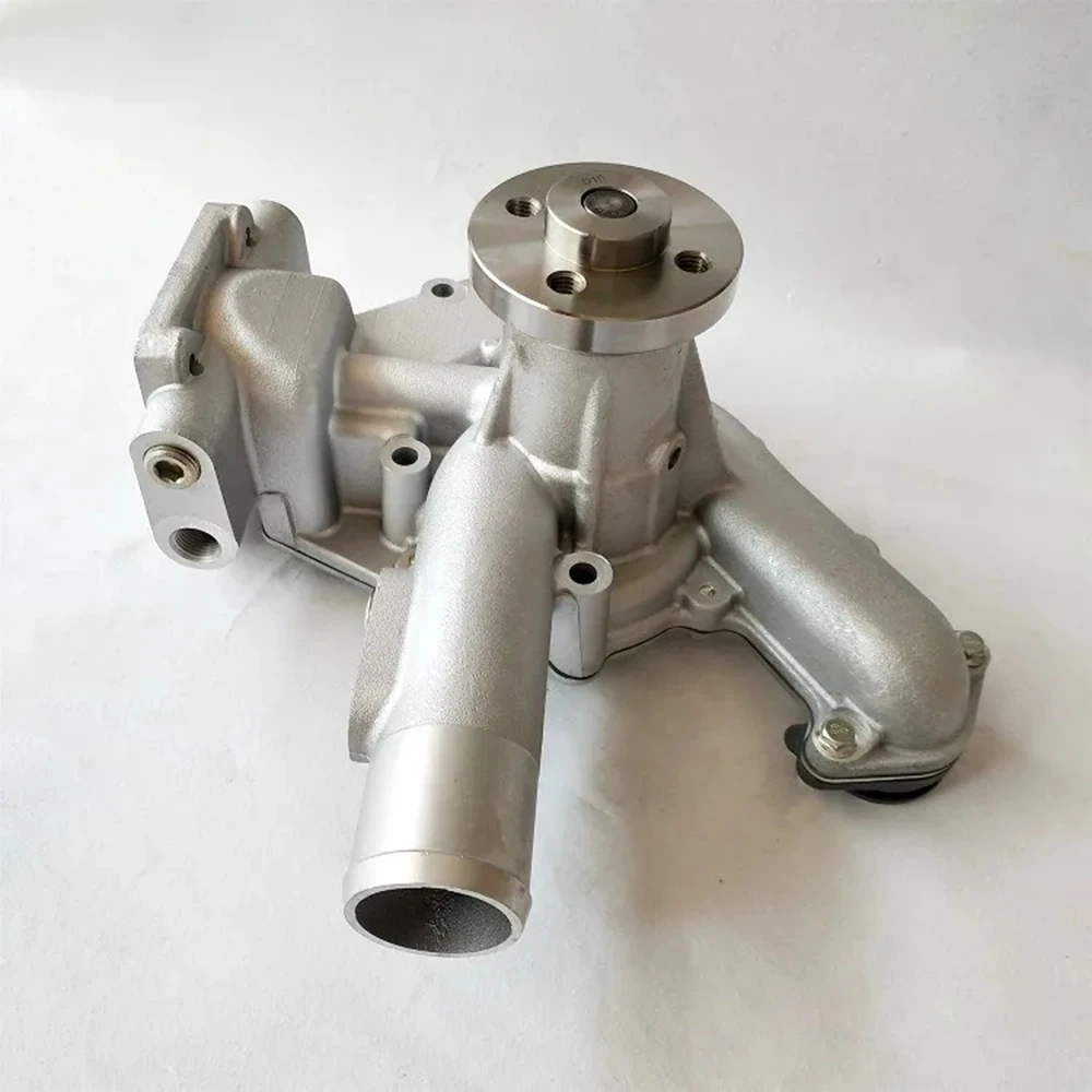 IZUMI YM123900-42000 Water Pump for Takeuchi for Gehl 4TNE106T 4D106T GEHL 7800 SL7800 TL150 Construction Machinery Engine Parts
