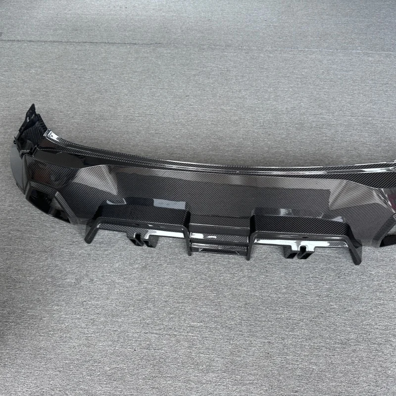 Difusor Traseiro Estilo LD para BMW XM foto 2