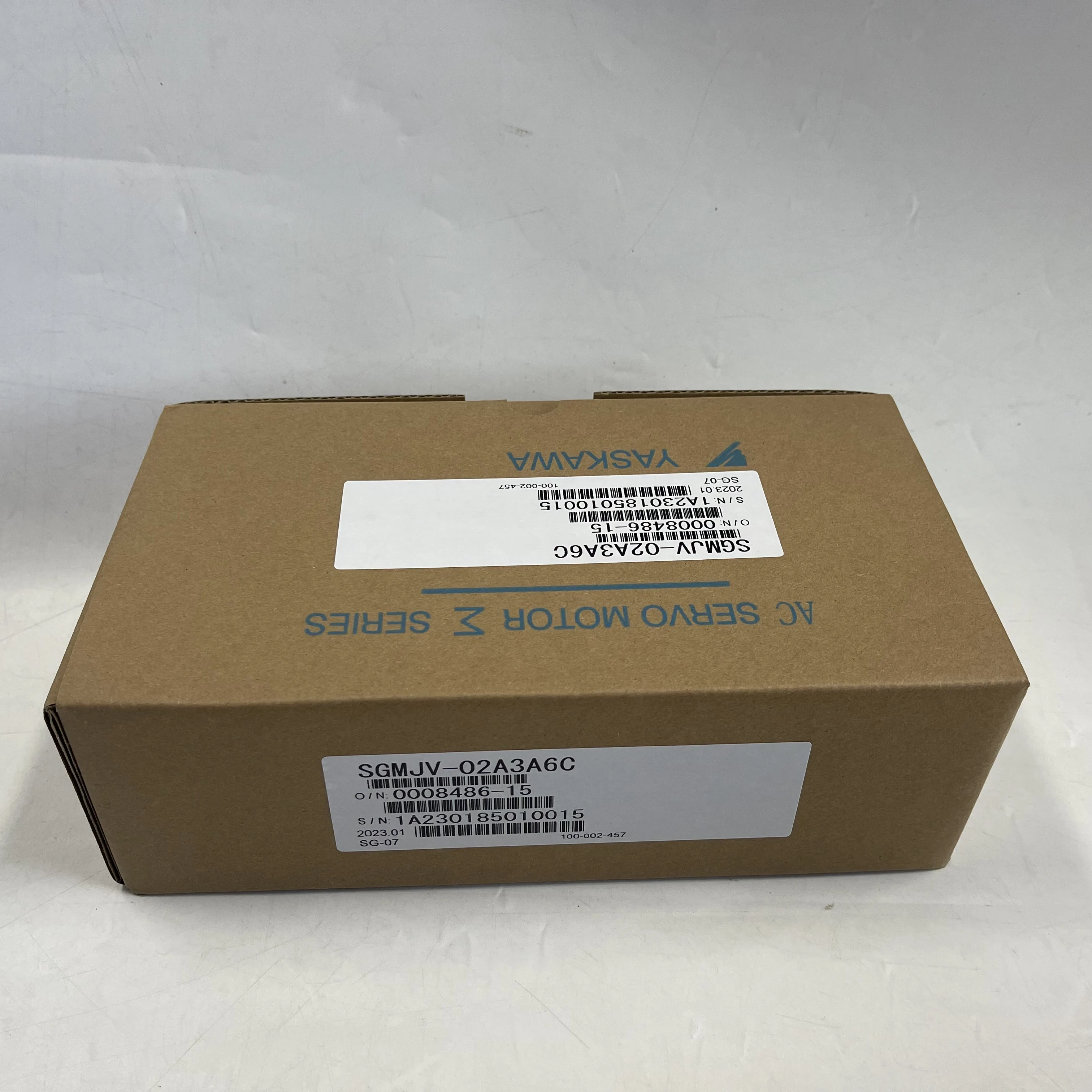YASKAWA AC Servo Motor SGMJV-02A3A6C YASKAWA AC Servo Motor SGMJV-02A3A6C