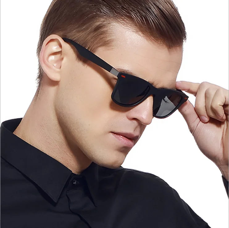 Классические солнцезащитные очки мужские фото