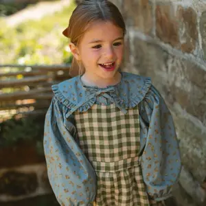 OEM and ODM Customized Girls Teal Color Puffed Long Sleeves End in Ruffled Cuff  Wooden Button Girls Outfit