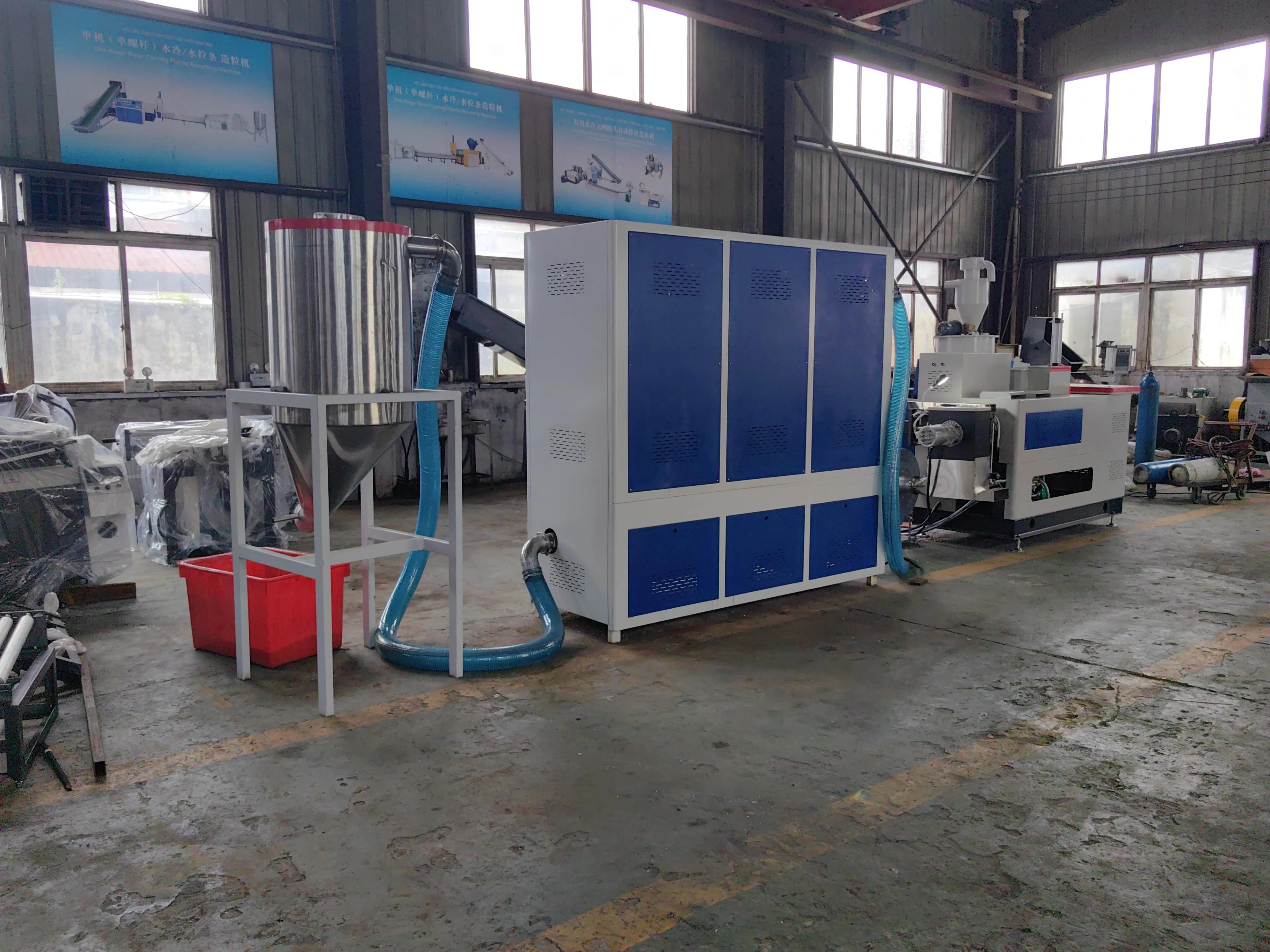 HDPE/PE/PP LDPE PP PE PS Single Screw Pelletizing Extruder Pelletizer Line Double Granulators Waste Plastic Recycling Machine
