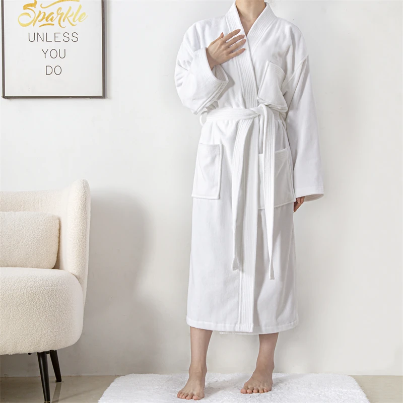 Wholesale Factory Price Luxurious 100 Cotton Unisex Bathrobe For Hotel