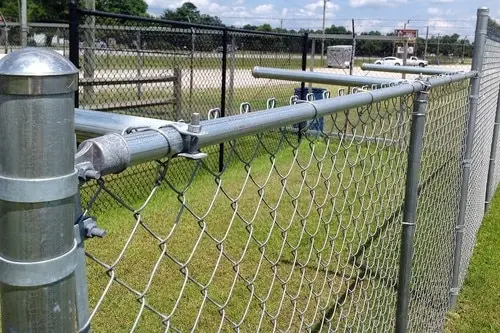 product pvc coated 15 inch chain link fence factory direct supply heavy duty chain link fence wire galvanized chain link fence381-9