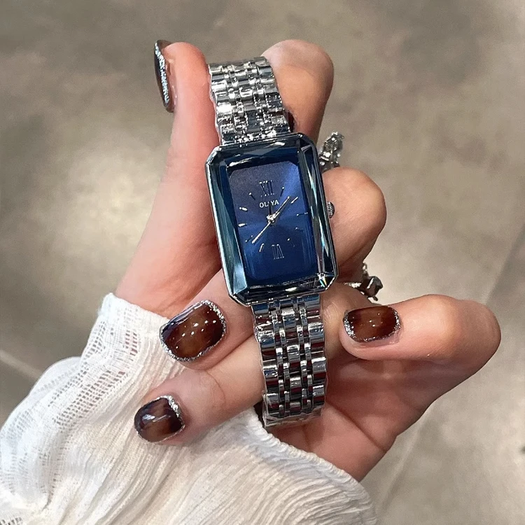 Oliya 6881 High Quality Women 's Watches Elegant Brown Modern Watch  Manufacturer With Best Price