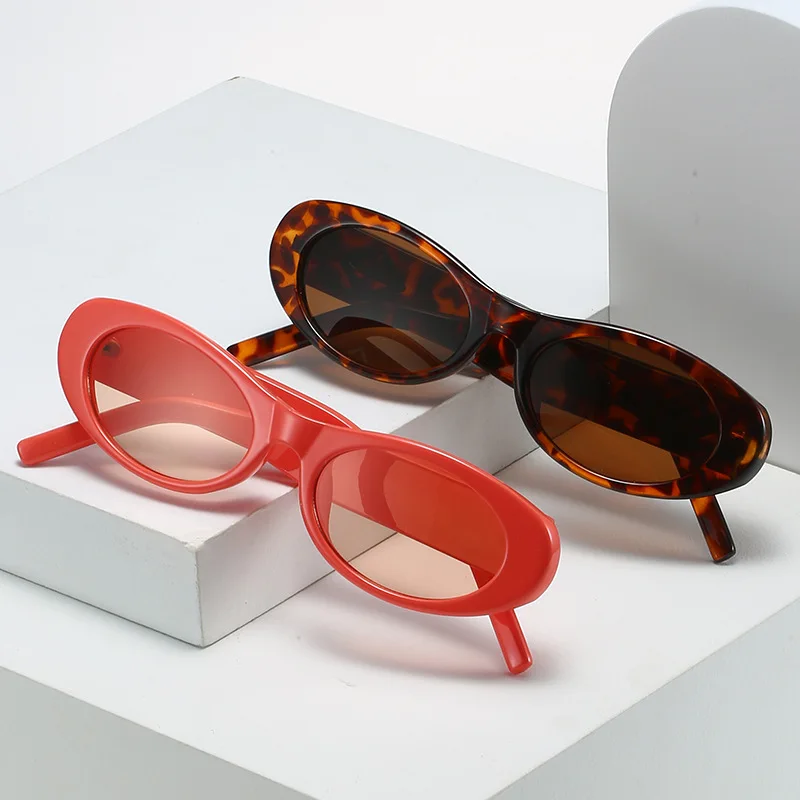 Brand Design Small Frame Retro Women Sunglasses Cheap Trendy Men Oval Sunglasses