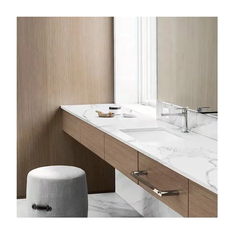 Жекелеген түзүлгөн, жылтырлатылган караңгы ак кварцтан жасалган коммерциялык ванна бөлмөсүнүн шкафынын жогорку бети үчүн баалар, кварц ташынан жасалган кухня аралынын жогорку бети