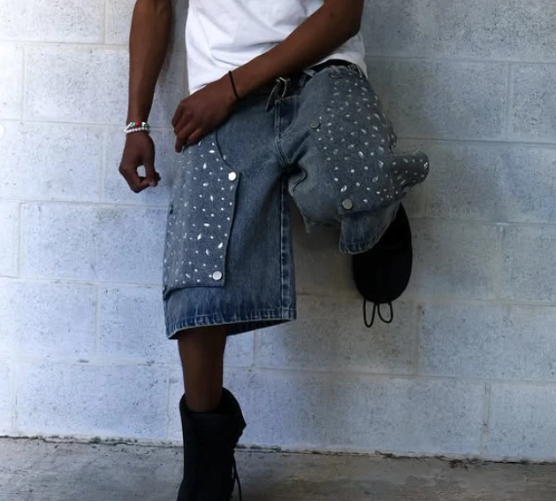 Denim Manufacturer Custom Double Waist Knees Diamonds Rhinestone Baggy Cargo Jeans Denim Shorts Men's Jorts factory