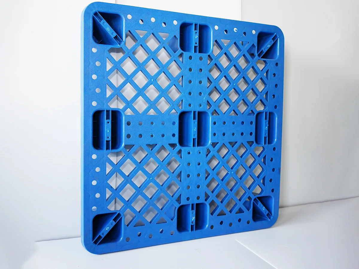Fire-Retardant PP Pallet Compliant with ISO 9001 Standards
