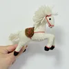 Línea roja, caballo blanco, 2-12 cm