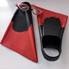 negro y rojo