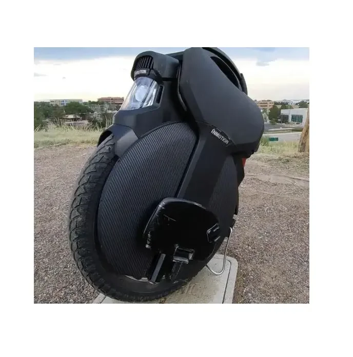 Inmotion V11 Fast Speed 50km/h Off-Road Electric Unicycle for Adults 2000W Motor Electronic Smart Type Max Load 120kg