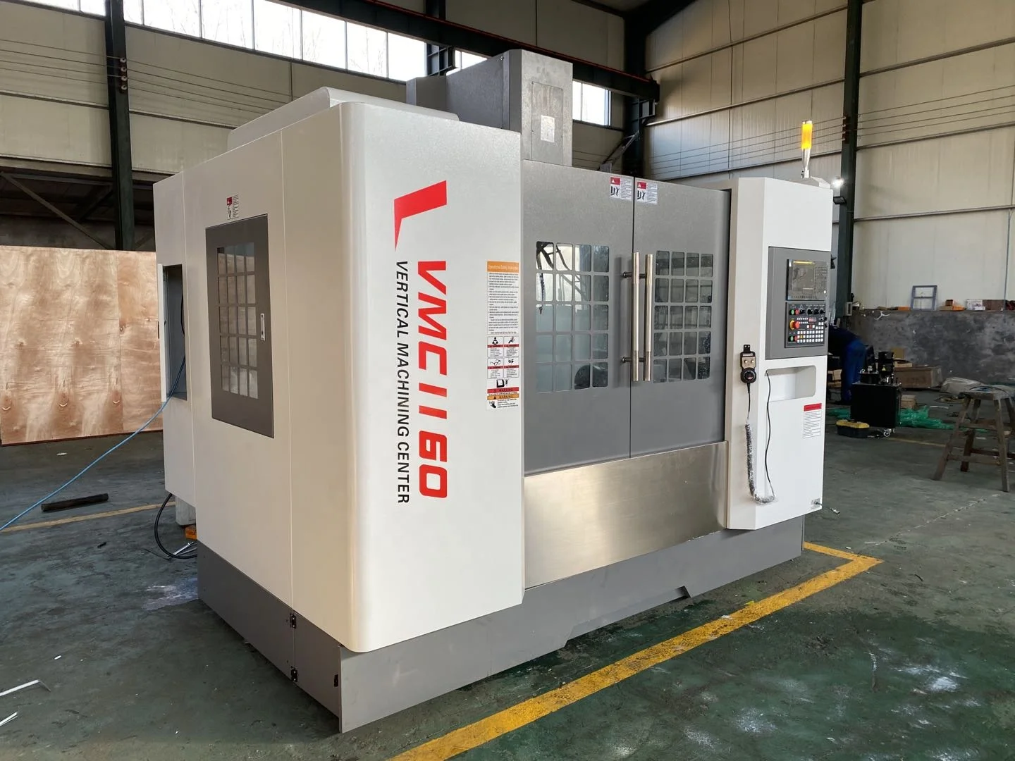 XH7126 CNC Vertical Machining Center - 12 Tool China Milling