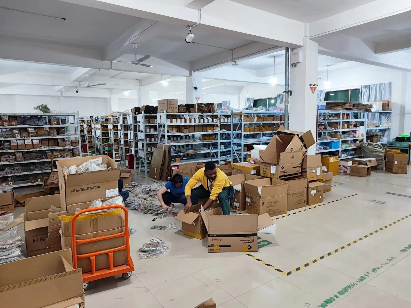Yiwu Yini Jewelry Co., Ltd.