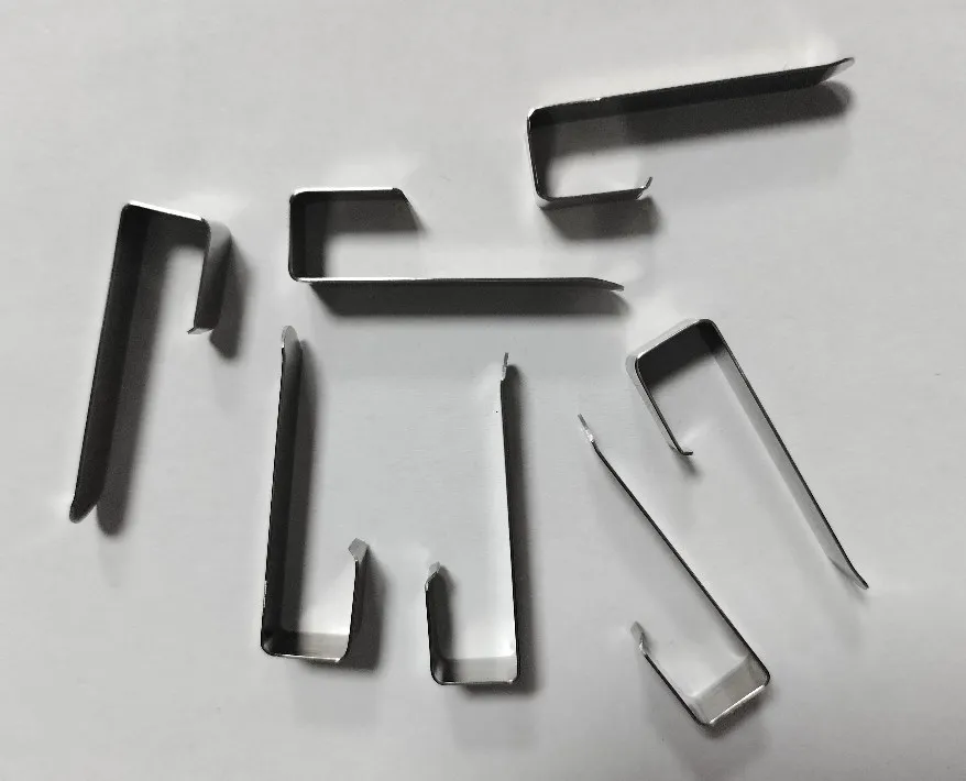 Изготовленный на заказ аппаратный плоский пружинный зажим из нержавеющей стали и пружинный зажим для денег и пружинный зажим для кнопок