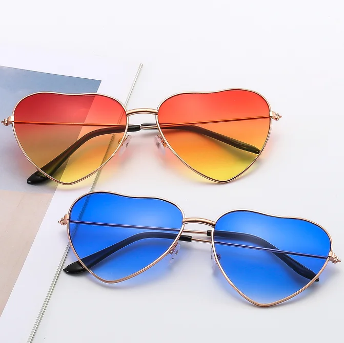 Shop Our Hot Sale Wholesale Price Adult Heart Sunglasses - Main Image