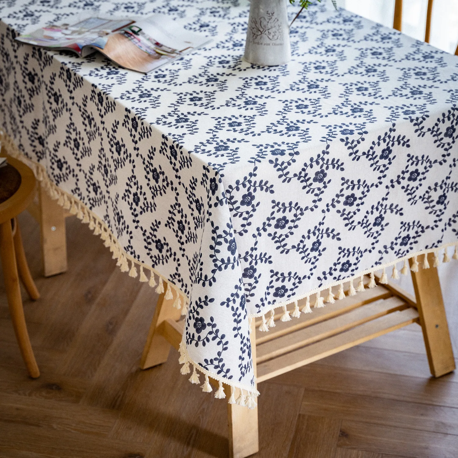 Edge Tassel Flower Fabric Table Cover New Design Table Cloth Printed Customized Tablecloth