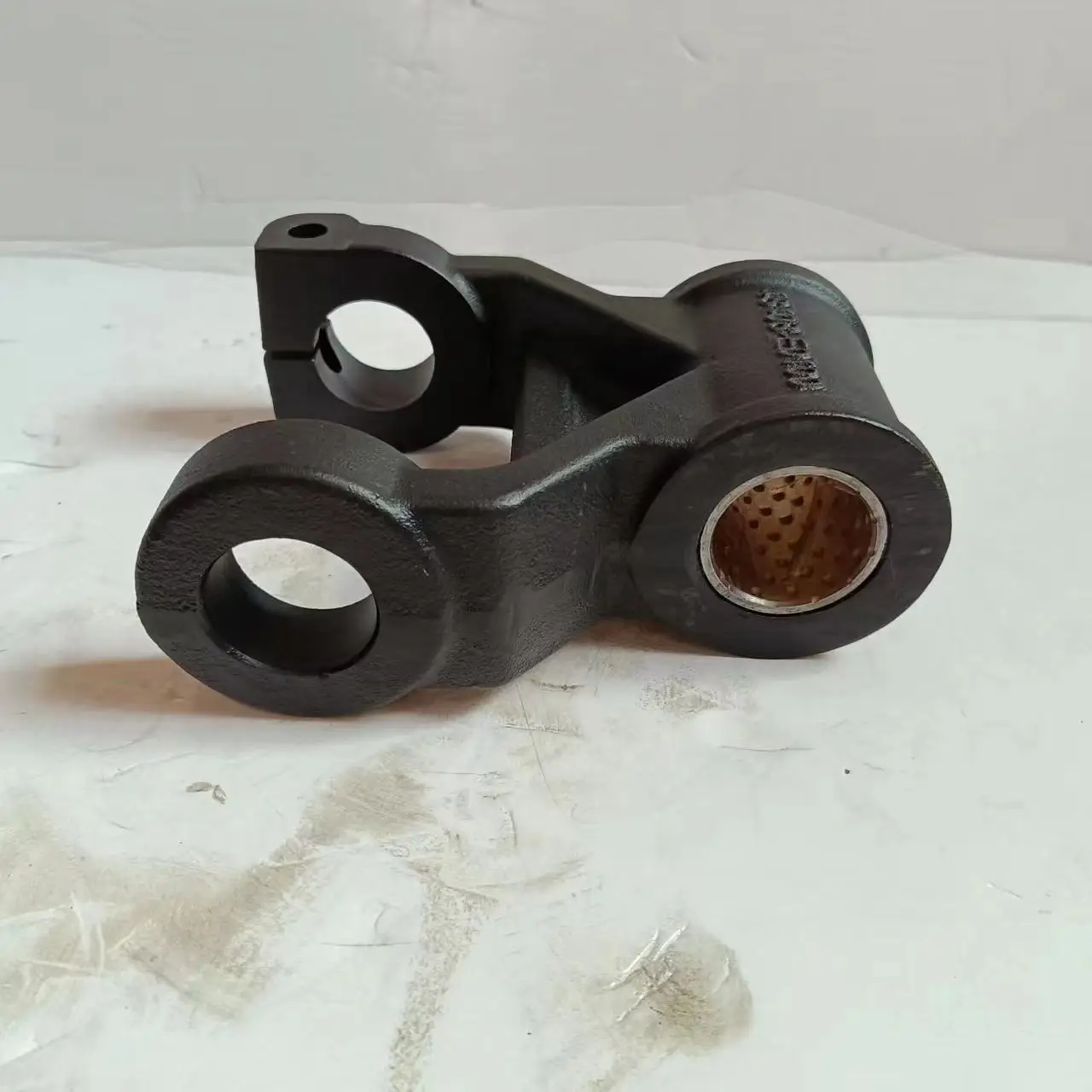 Spring Shackle for HINO 500 - Durable & Reliable Parts