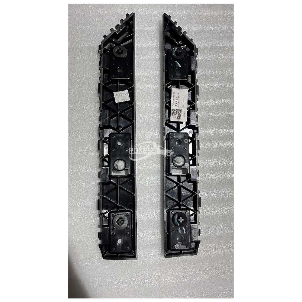 LC5Z17D943A LC5B17E851AC Left Rear Bumper Bracket