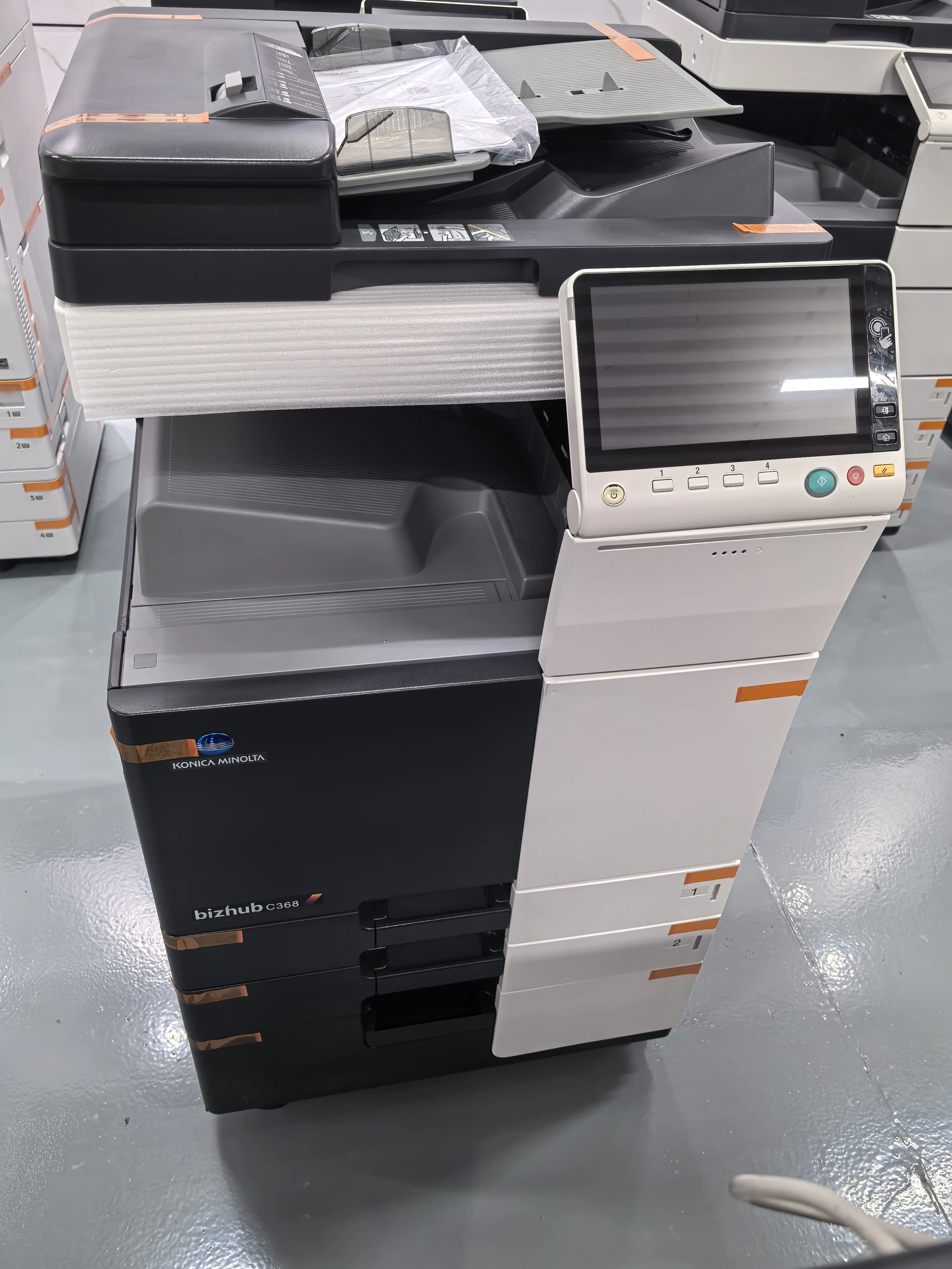 リファービッシュ済み Konica Minolta Bizhub C368 コピー機・プリンター